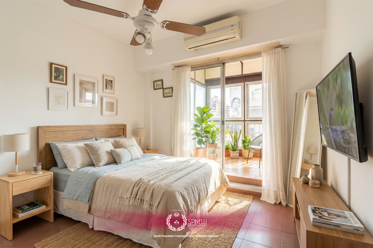 AVENIDA CASEROS 2500 / Parque Patricios - Capital Federal