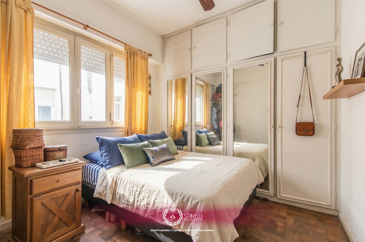 LEZICA 4100 / Almagro - Capital Federal