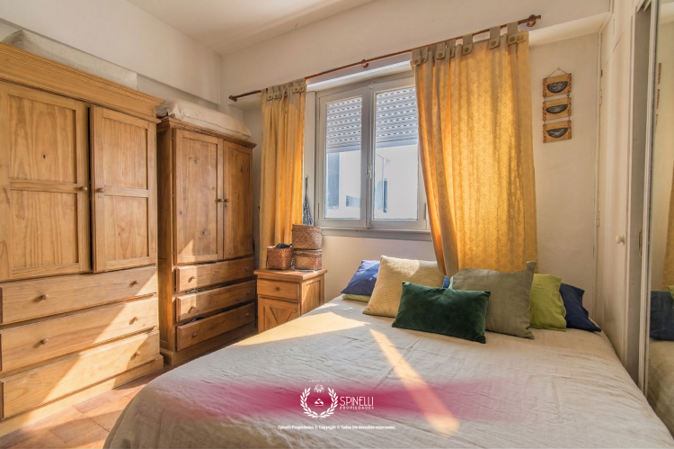 LEZICA 4100 / Almagro - Capital Federal