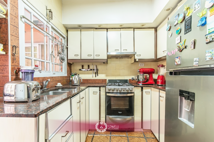 VIRREY LINIERS 1714 / Boedo - Capital Federal