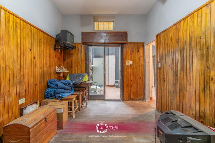 MEXICO 2500 / Balvanera - Capital Federal