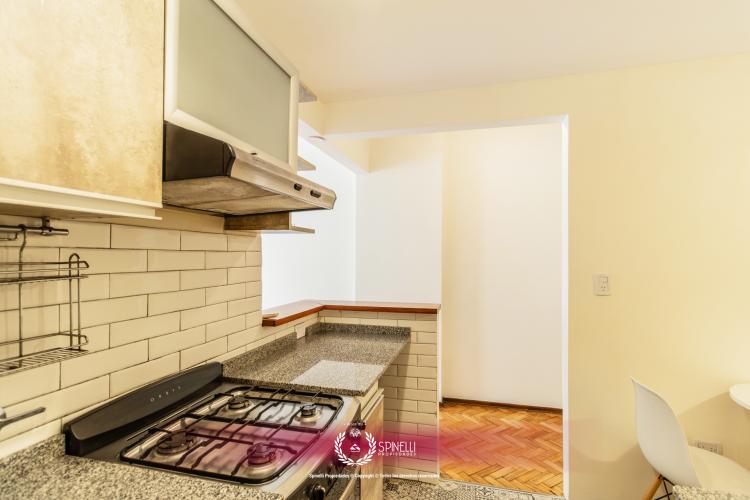 AV LA PLATA 800 / Boedo - Capital Federal