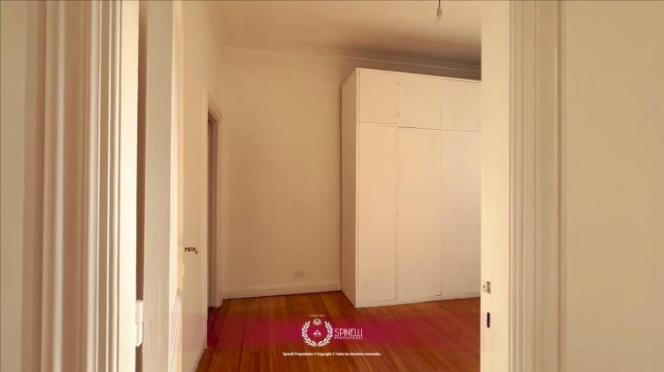 VALENTÍN GÓMEZ 3100 / Balvanera - Capital Federal