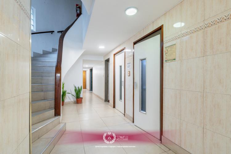 AVENIDA CASEROS 2500 / Parque Patricios - Capital Federal