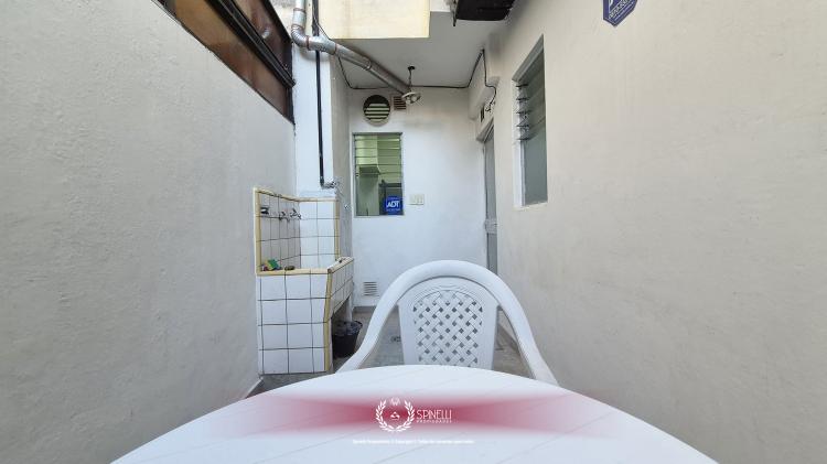 ALBERTI 900 / San Cristóbal - Capital Federal