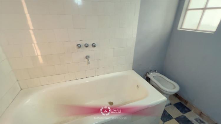 VALENTÍN GÓMEZ 3100 / Balvanera - Capital Federal