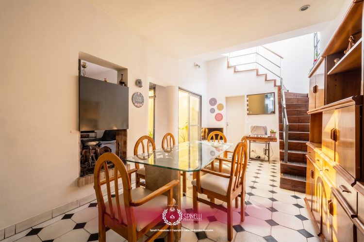 GRAL URQUIZA 1500 / San Cristóbal - Capital Federal