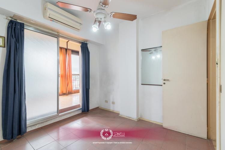 AVENIDA CASEROS 2500 / Parque Patricios - Capital Federal