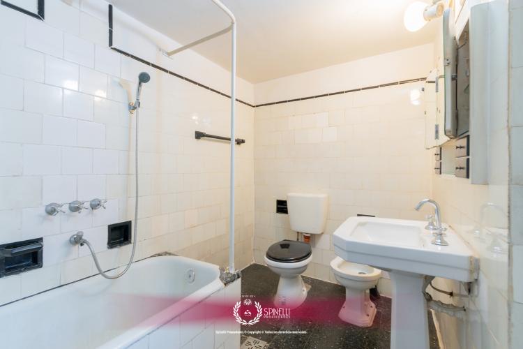 ADOLFO ALSINA 1300 / Monserrat - Capital Federal