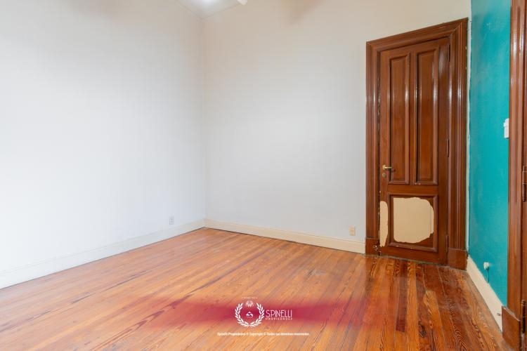 ADOLFO ALSINA 1300 / Monserrat - Capital Federal