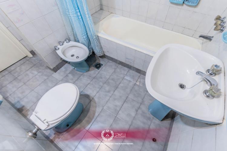 AV BELGRANO 1200 / Monserrat - Capital Federal