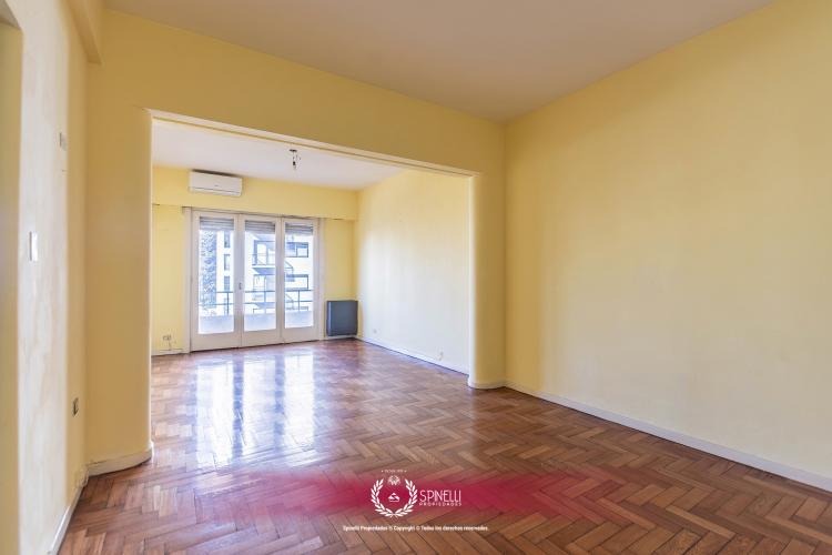 AV BELGRANO 1200 / Monserrat - Capital Federal