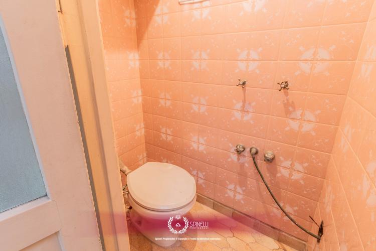 AV BELGRANO 1200 / Monserrat - Capital Federal