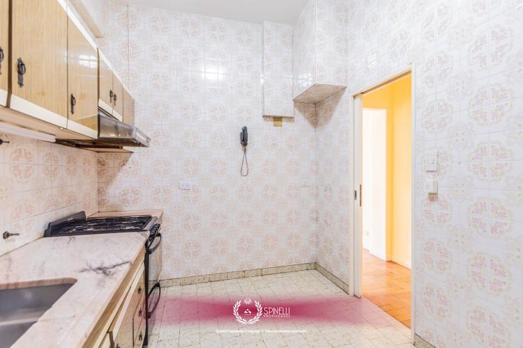 AV BELGRANO 1200 / Monserrat - Capital Federal