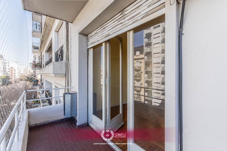 AV BELGRANO 1200 / Monserrat - Capital Federal