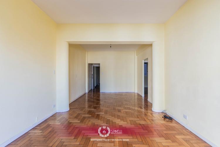 AV BELGRANO 1200 / Monserrat - Capital Federal