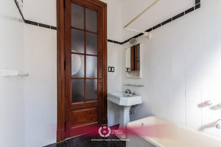 AV CORRIENTES 1393 / San Nicolás - Capital Federal