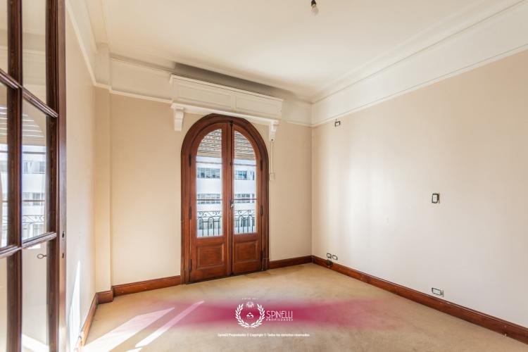 AV CORRIENTES 1393 / San Nicolás - Capital Federal