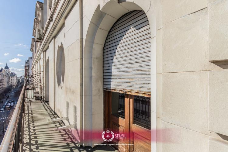 AV CORRIENTES 1393 / San Nicolás - Capital Federal