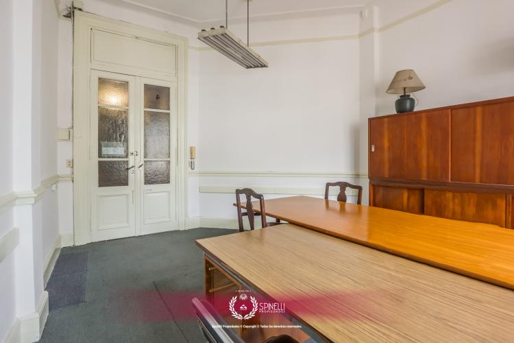 AV DE MAYO 580 / Monserrat - Capital Federal