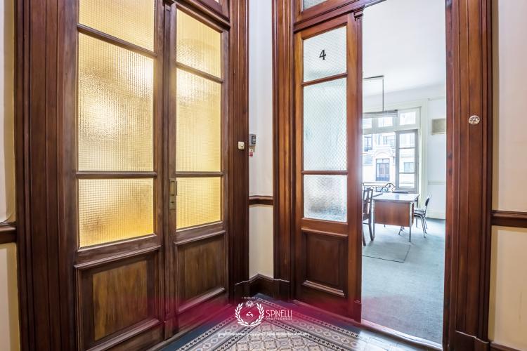 AV DE MAYO 580 / Monserrat - Capital Federal