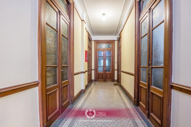 AV DE MAYO 580 / Monserrat - Capital Federal