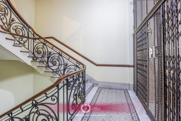 AV DE MAYO 580 / Monserrat - Capital Federal