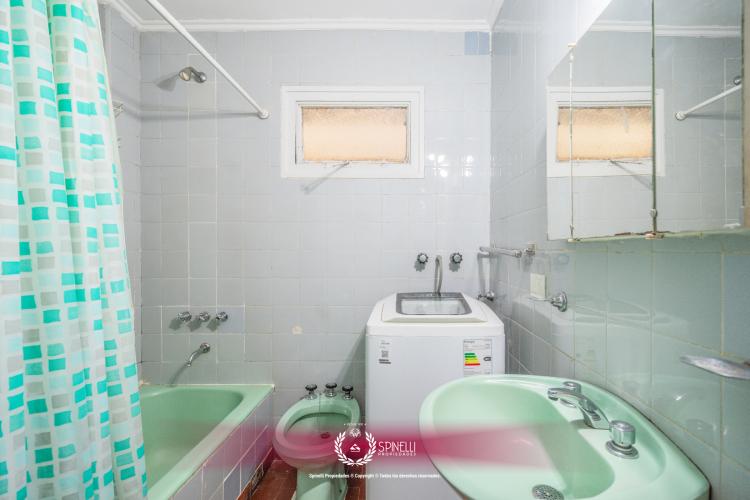 AV ENTRE RIOS 1700 / San Cristóbal - Capital Federal