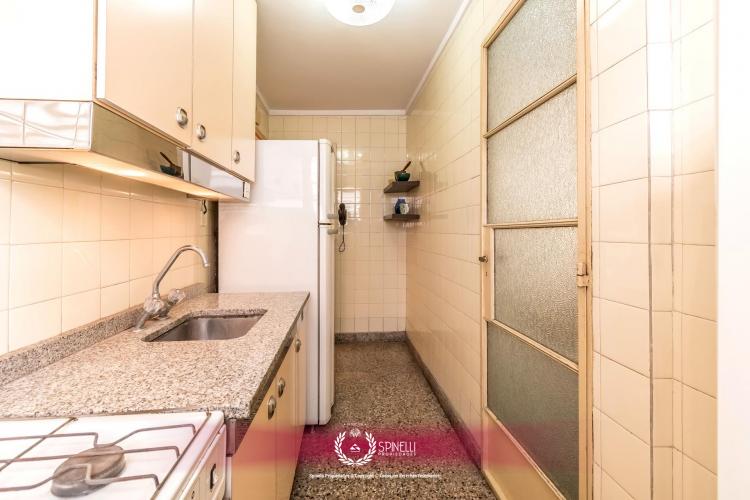 AV J DE GARAY 3100 / Parque Patricios - Capital Federal