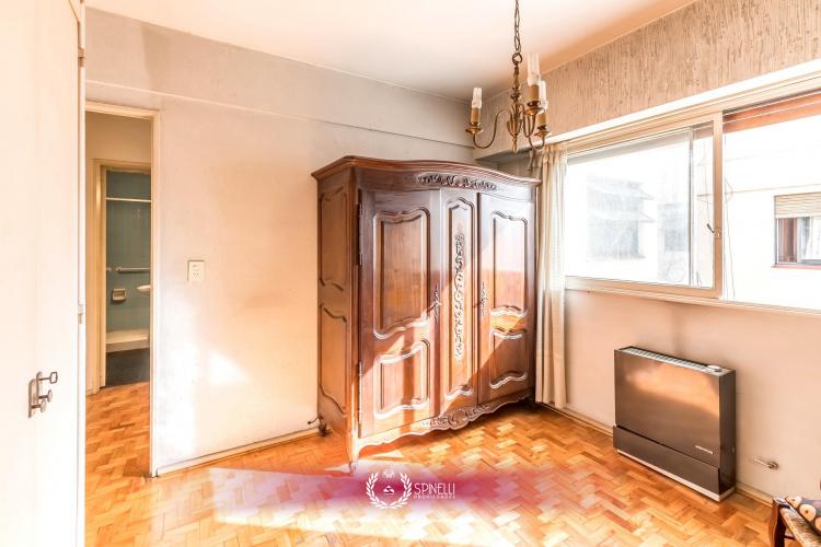 AV J DE GARAY 3100 / Parque Patricios - Capital Federal