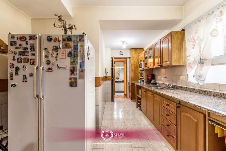 AVDA SAN JUAN 2200 / San Cristóbal - Capital Federal