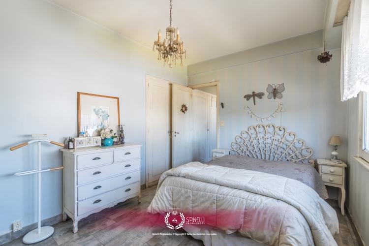 AV CASEROS 2900 / Parque Patricios - Capital Federal