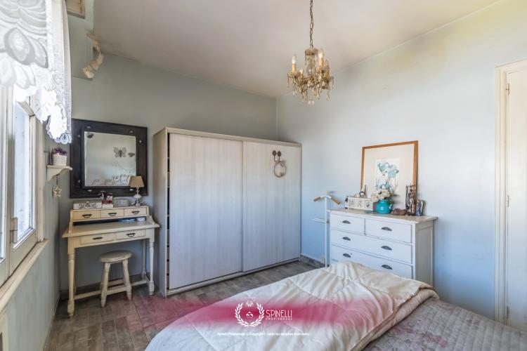 AV CASEROS 2900 / Parque Patricios - Capital Federal