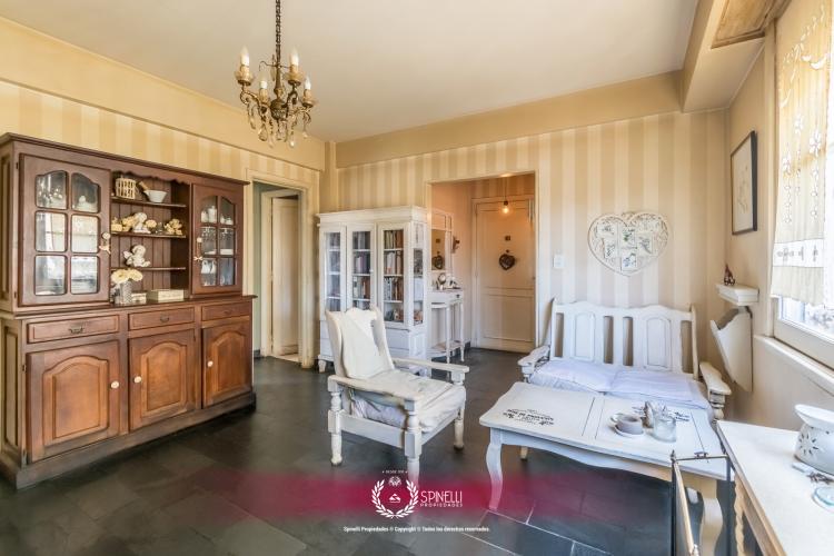 AV CASEROS 2900 / Parque Patricios - Capital Federal