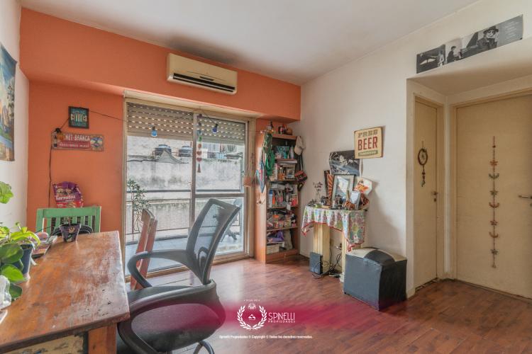 DEAN FUNES 1100 / San Cristóbal - Capital Federal