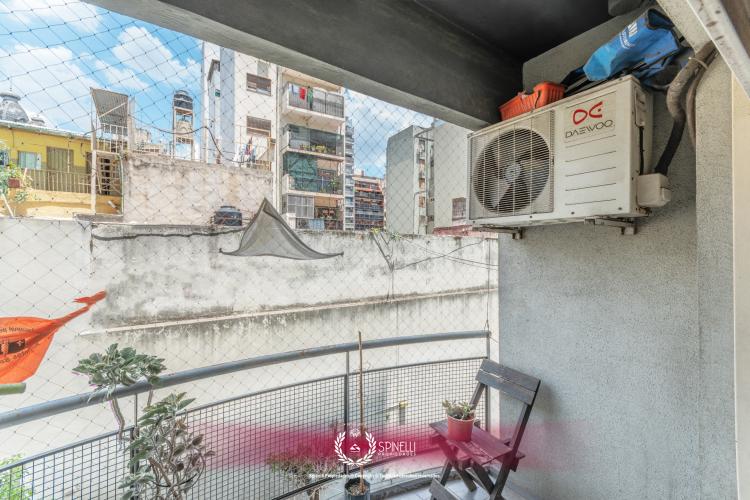 DEAN FUNES 1100 / San Cristóbal - Capital Federal