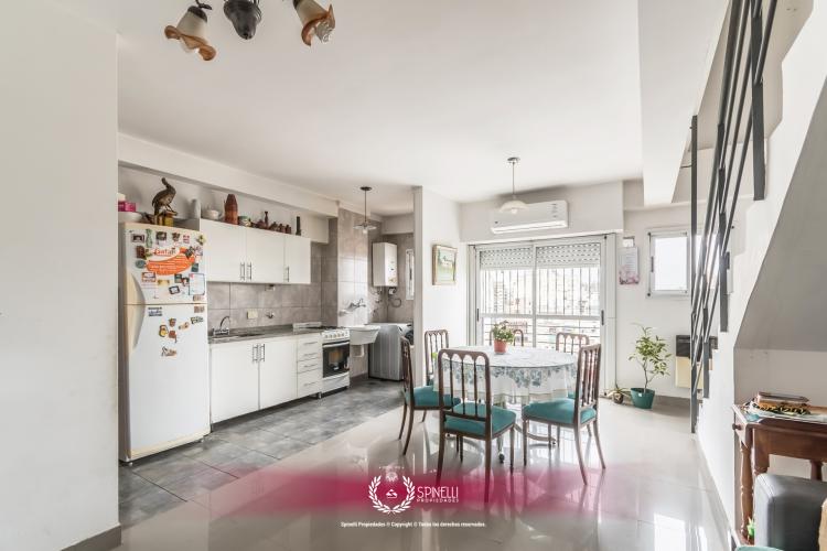 LAFUENTE 64 / Flores - Capital Federal