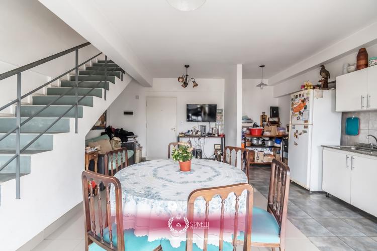 LAFUENTE 64 / Flores - Capital Federal