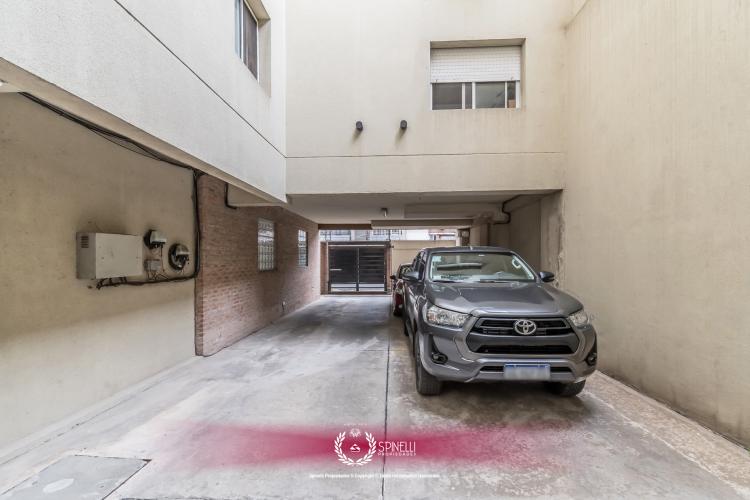 LAFUENTE 64 / Flores - Capital Federal