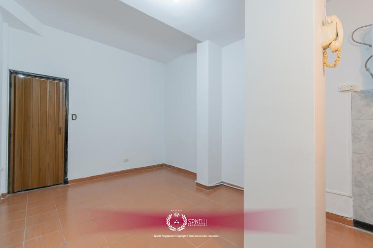 LAVARDEN 100 / Parque Patricios - Capital Federal