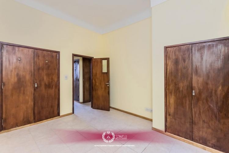 AV RIVADAVIA 2600 / Balvanera - Capital Federal