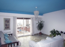 AV J DE GARAY 3100